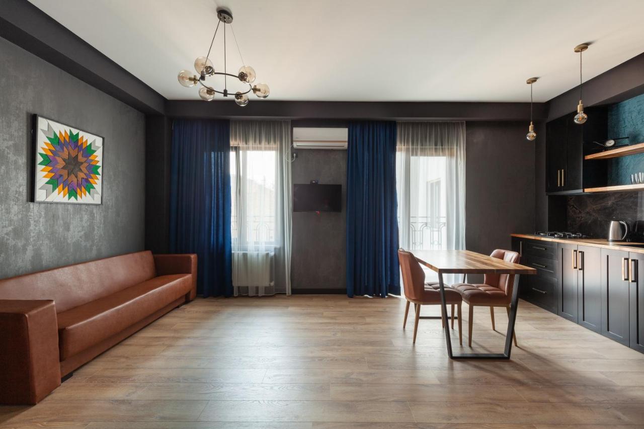 Irina'S Apartments Κουτάισι Εξωτερικό φωτογραφία
