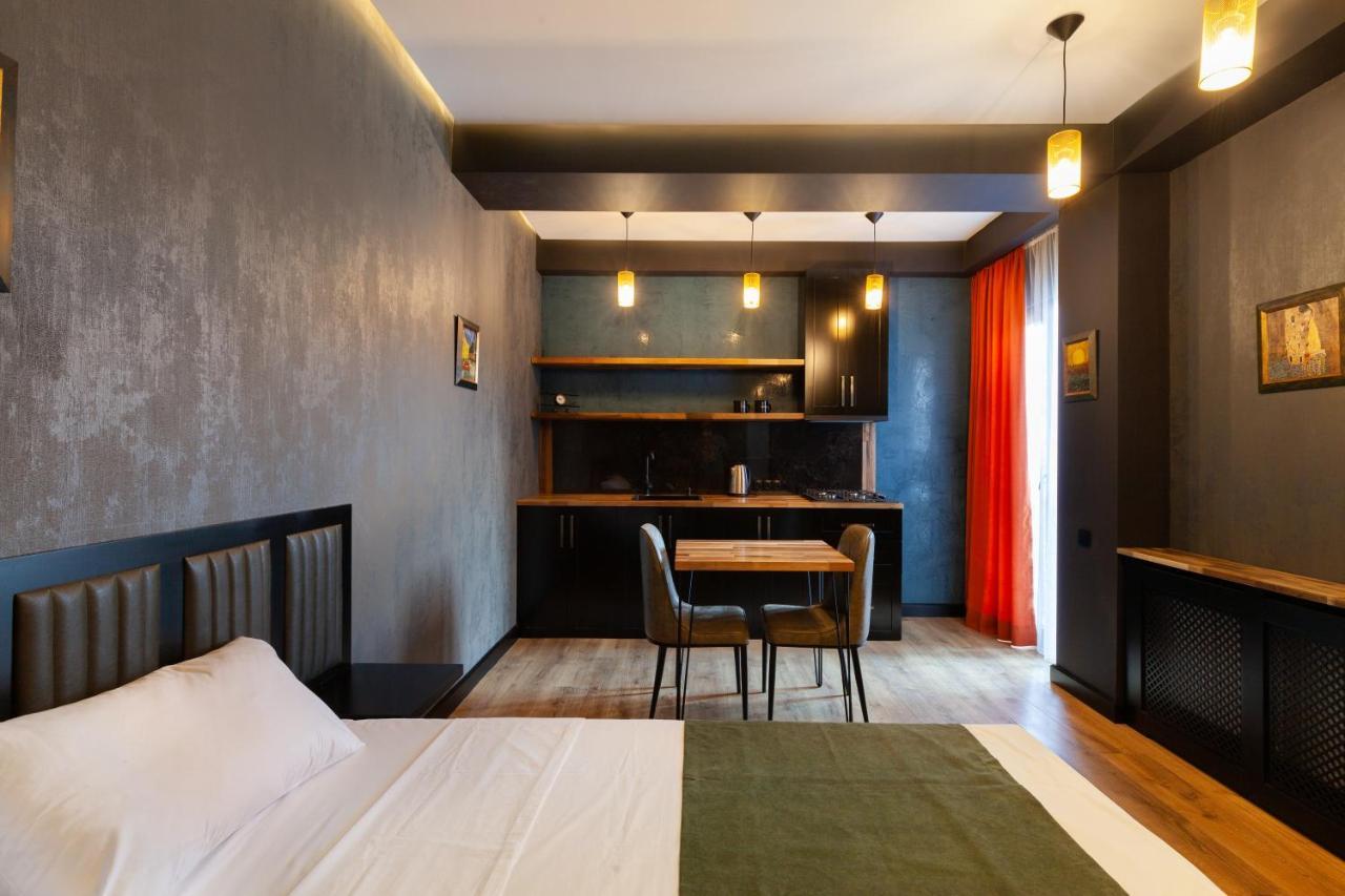 Irina'S Apartments Κουτάισι Εξωτερικό φωτογραφία